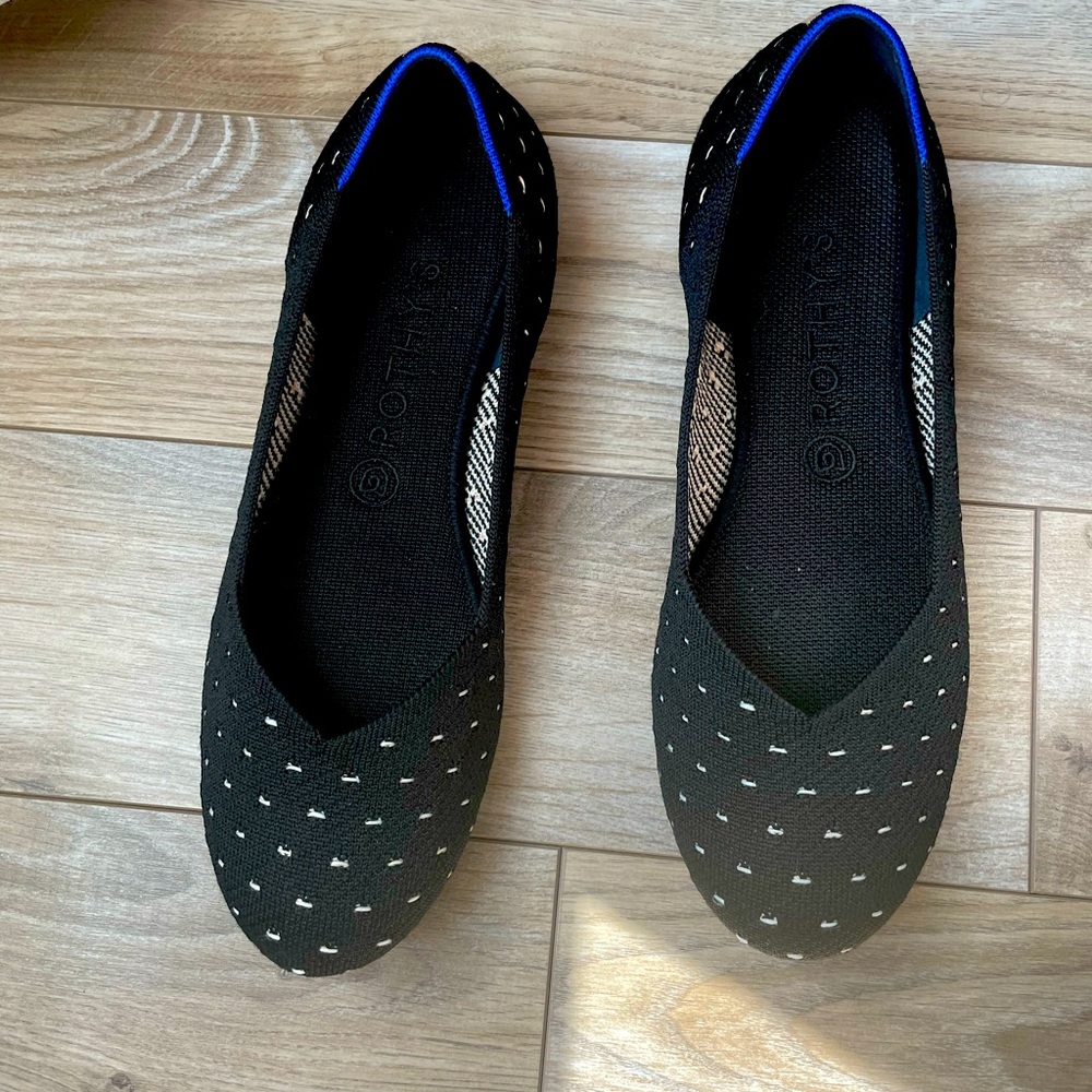 Rothy’s Round Toe Ivory Dot Black Flats